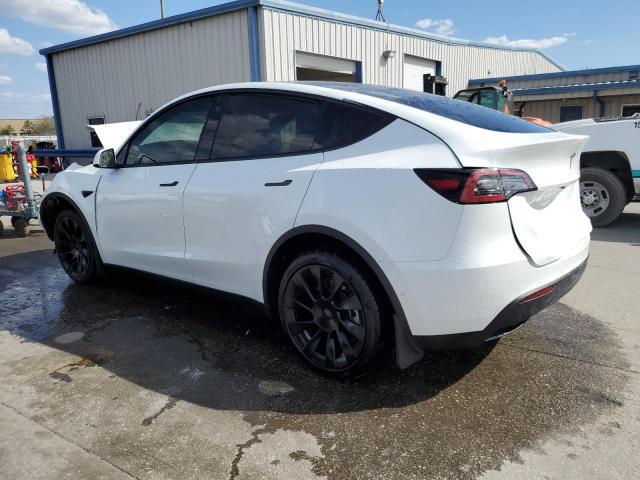 7SAYGDEE2NF313685 Tesla Model Y