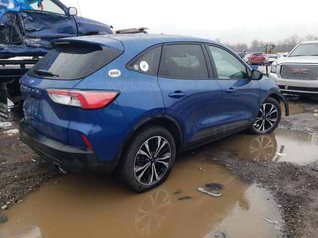 1FMCU0G6XNUA53943 Ford ESCAPE SE