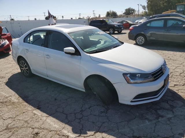 3VWDB7AJ2HM395266 Volkswagen JETTA SE