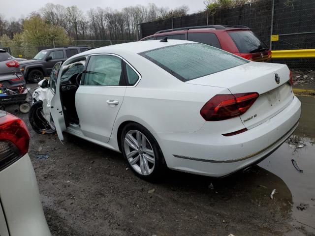 1VWBA7A3XJC000947 Volkswagen PASSAT SE