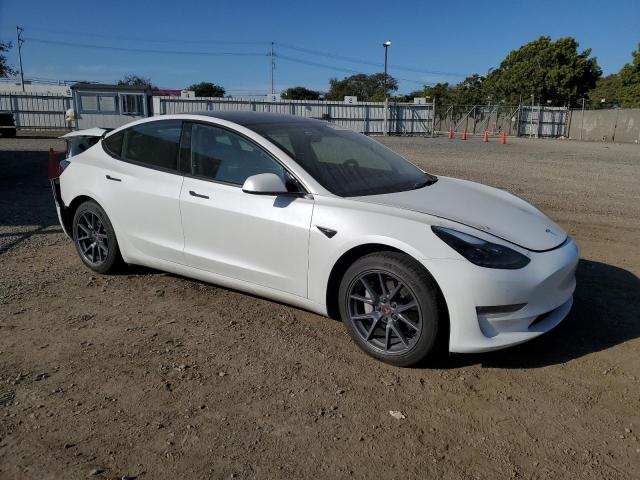 5YJ3E1EB6NF200145 Tesla MODEL 3