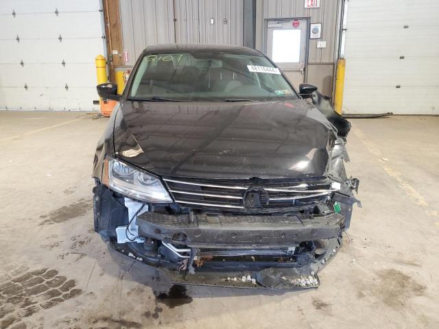 3VW2B7AJ8HM332101 Volkswagen JETTA S