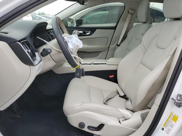 7JR102FK5LG034733 Volvo S60 T5 Momentum