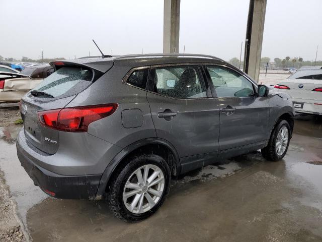 JN1BJ1CR9JW253308 Nissan Rogue Sport S