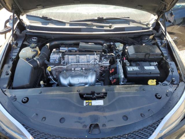 1C3CCCFB8GN186063 Chrysler 200 LX