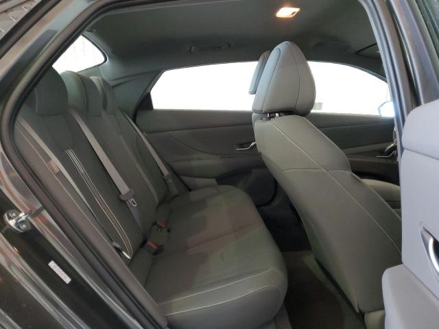 KMHLM4DGXRU671984 Hyundai ELANTRA SEL