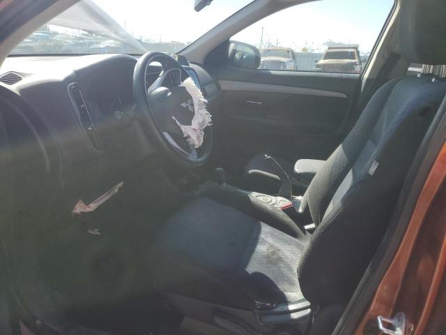 JA4AZ3A37EZ005617 Mitsubishi Outlander Se