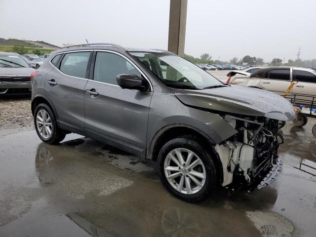 JN1BJ1CR9JW253308 Nissan Rogue Sport S