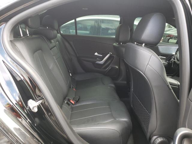 W1K3G4EB1NJ363439 Mercedes-Benz A 220