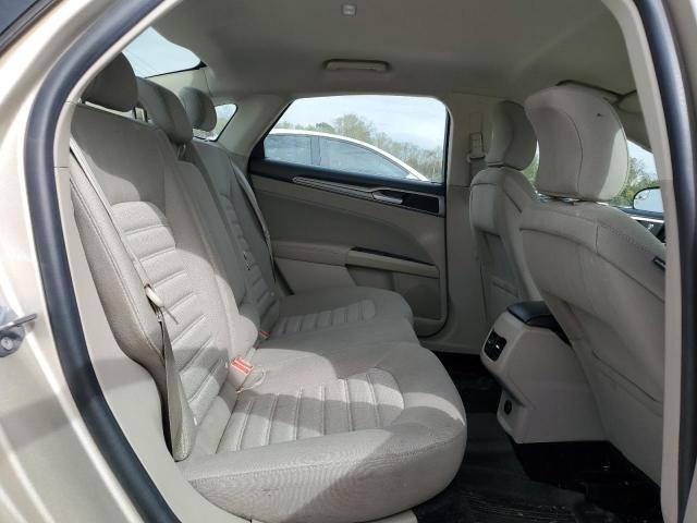 3FA6P0HDXJR264427 Ford FUSION SE