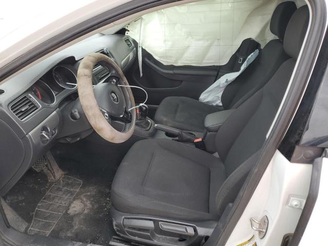 3VWD17AJXFM261928 Volkswagen JETTA SE