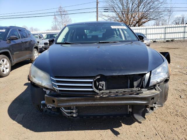 1VWAT7A36EC096118 Volkswagen PASSAT S