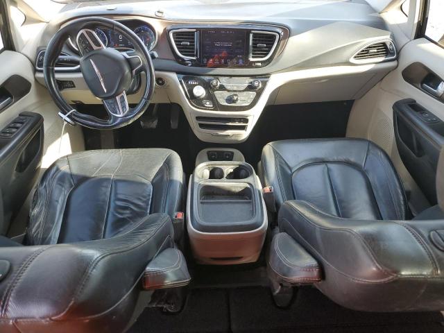2C4RC1BG4HR590963 Chrysler Pacifica Touring L