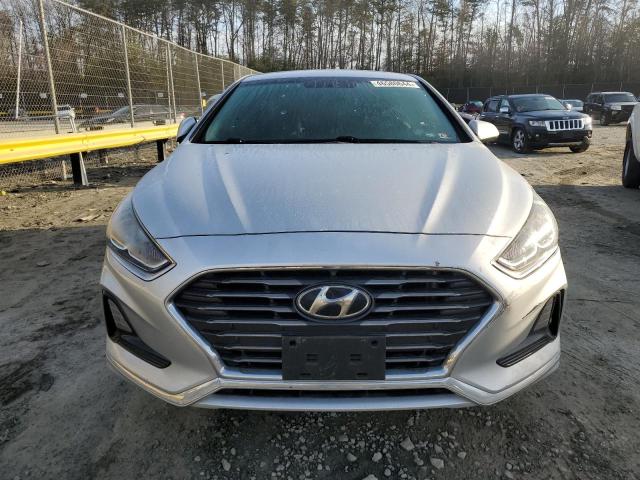 5NPE24AF3JH698070 Hyundai SONATA SE