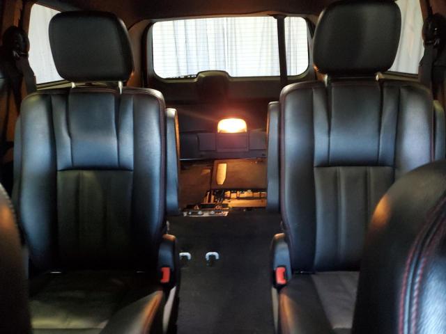 2C4RDGEG4JR209775 Dodge Grand Caravan Gt