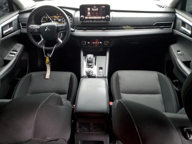 JA4J3TA83NZ053130 Mitsubishi Outlander Es