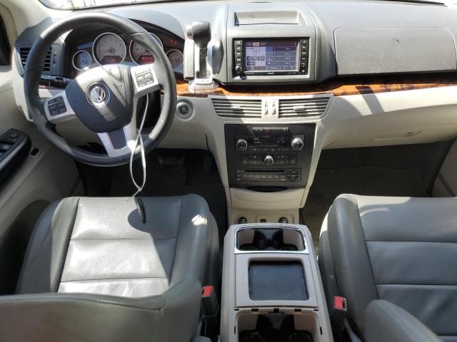 2C4RVADG9ER135447 Volkswagen Routan Sel Premium
