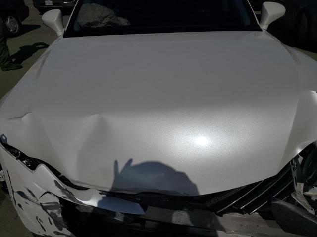 JTHBA1D2XG5038063 Lexus IS 200T