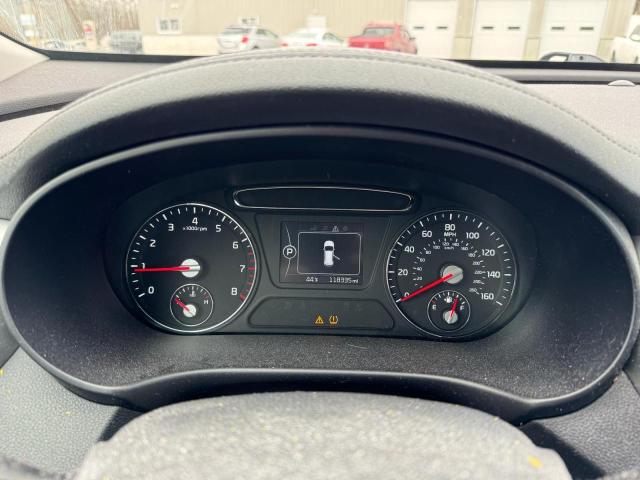 5XYPGDA3XHG293194 KIA SORENTO LX