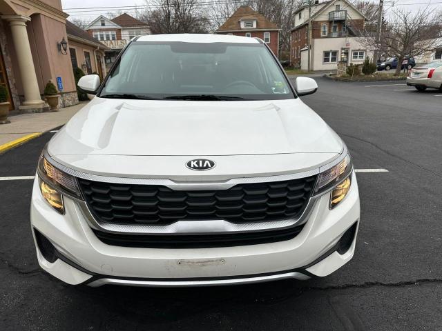 KNDEPCAA6M7149522 KIA Seltos Lx