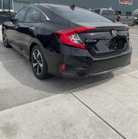 19XFC1F9XGE006905 Honda Civic Touring