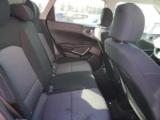 KNDJ23AU5M7135537 KIA SOUL LX