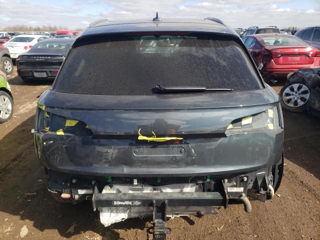 WA1BNAFY7J2102750 Audi Q5 Premium Plus
