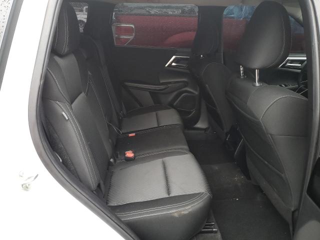 JA4J3TA83NZ053130 Mitsubishi Outlander Es