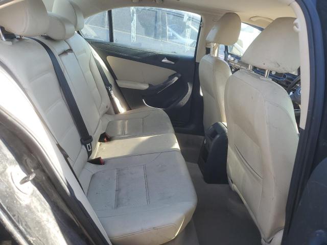 3VWD17AJ7EM262405 Volkswagen JETTA SE