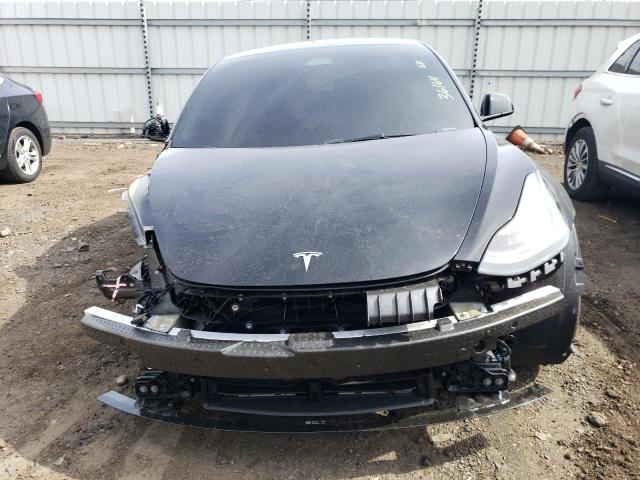5YJ3E1EB7PF704481 Tesla MODEL 3