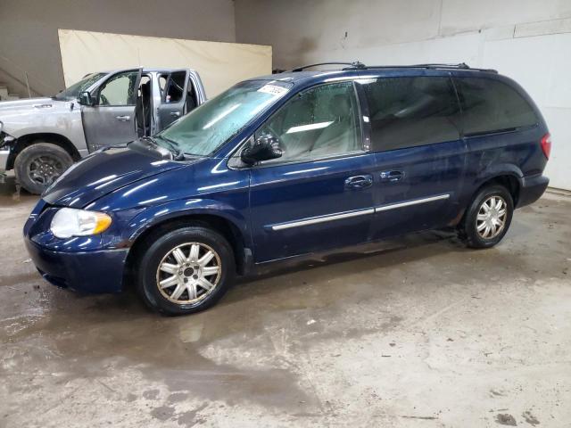 Auction sale of the 2005 Chrysler Town & Country Touring, vin: 2C4GP54L35R123963, lot number: 47776304