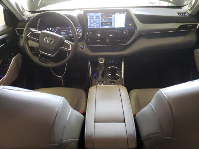 5TDFZRBH5NS179941 Toyota Highlander Platinum
