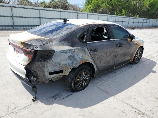 3KPF24AD8NE502170 KIA FORTE FE
