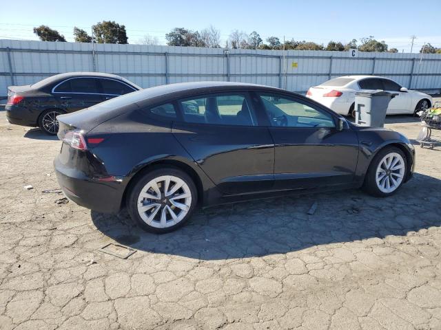 5YJ3E1EA1MF076792 Tesla 2021