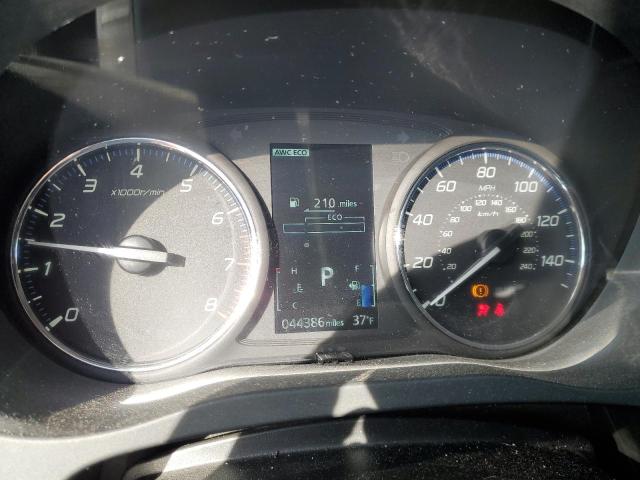 JA4AZ3A37JZ002257 Mitsubishi Outlander Se
