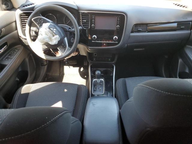 JA4AD2A3XLZ033806 Mitsubishi Outlander Es