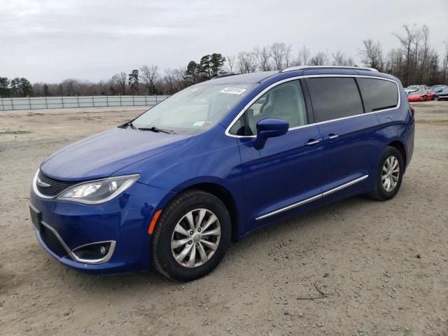 45081914 :رقم المزاد ، 2C4RC1EG9JR351488 vin ، 2018 Chrysler Pacifica Touring L Plus مزاد بيع