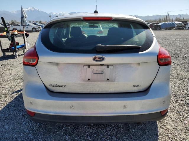 1FADP3M20JL304316 Ford FOCUS SEL