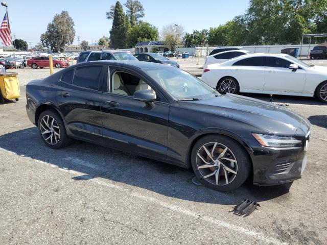 7JR102FK0LG067719 Volvo S60 T5 Momentum