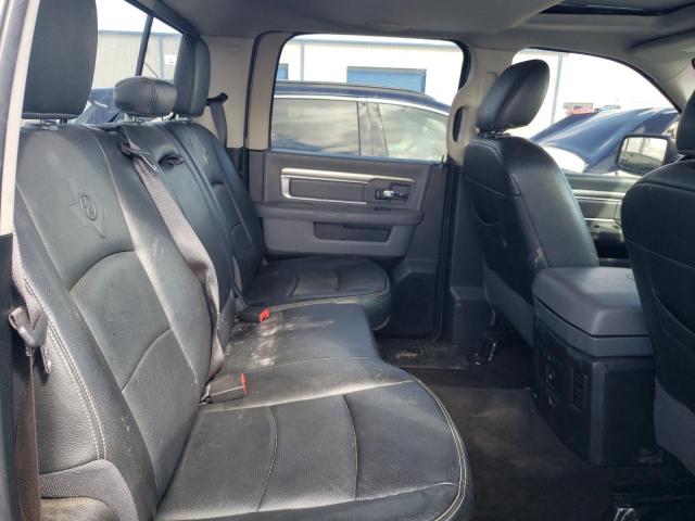 1C6RR6LT9JS132001 RAM 1500 Slt