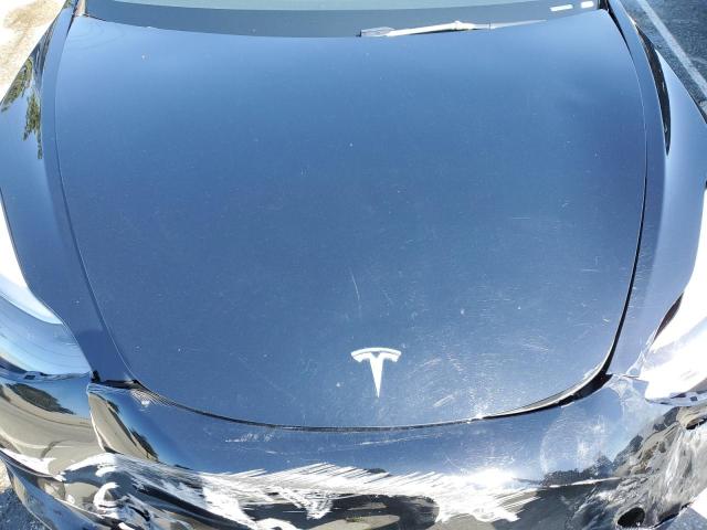 5YJ3E1EAXPF457853 Tesla MODEL 3