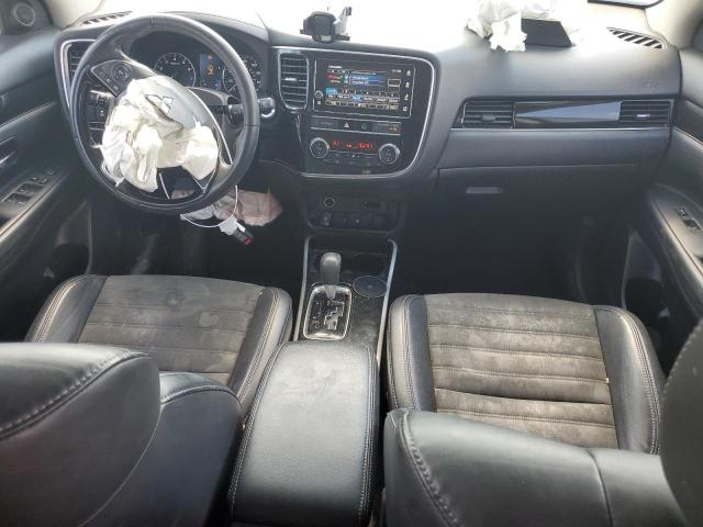 JA4AD3A39KZ045062 Mitsubishi Outlander Se
