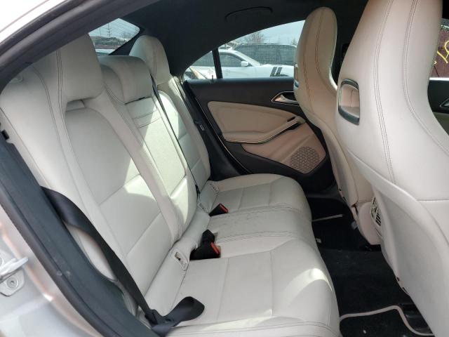 WDDSJ4GBXHN422740 Mercedes-Benz CLA 250 4MATIC