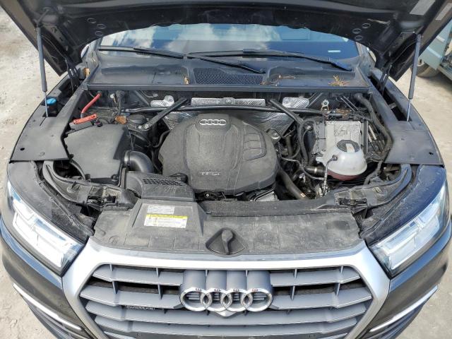 WA1CNAFY9J2118310 Audi Q5 Prestige