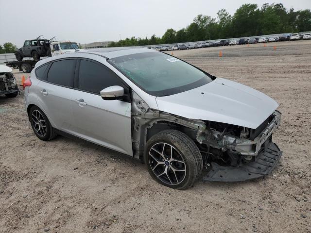 1FADP3M27JL229548 Ford FOCUS SEL