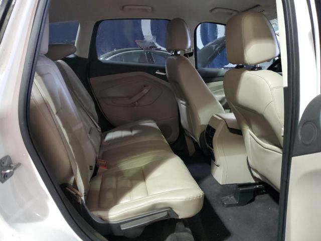 1FMCU0JD7HUA69061 Ford Escape Titanium