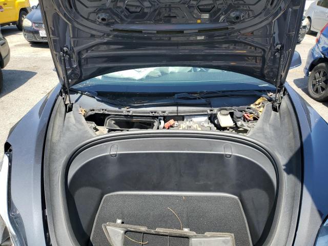5YJ3E1EB3KF192372 Tesla MODEL 3