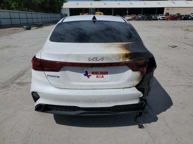 3KPF24AD8NE502170 KIA FORTE FE