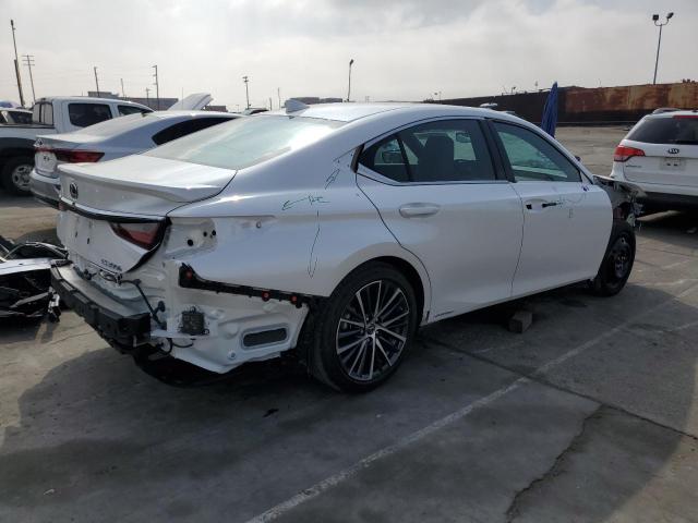 58ADA1C1XNU014498 Lexus Es 300h Base