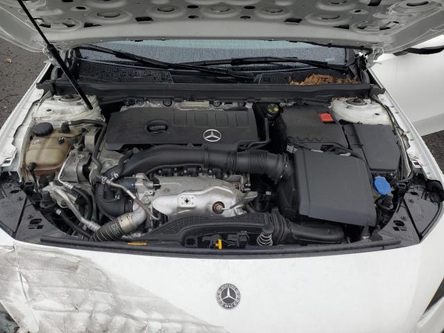 WDD3G4FB3KW020001 Mercedes-Benz A 220 4matic